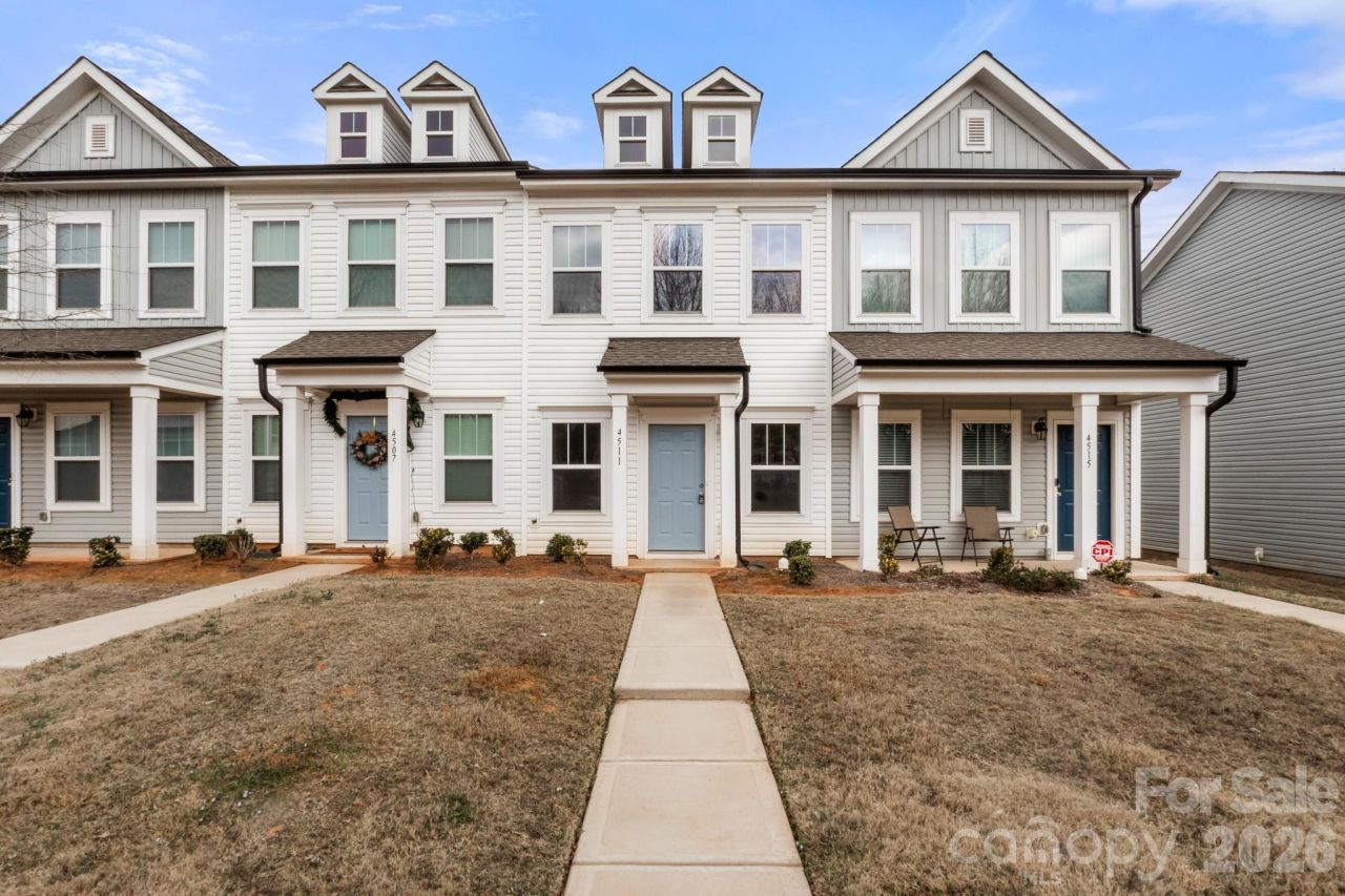 4511 Eaves Lane, Charlotte, NC 28215 Main Photo