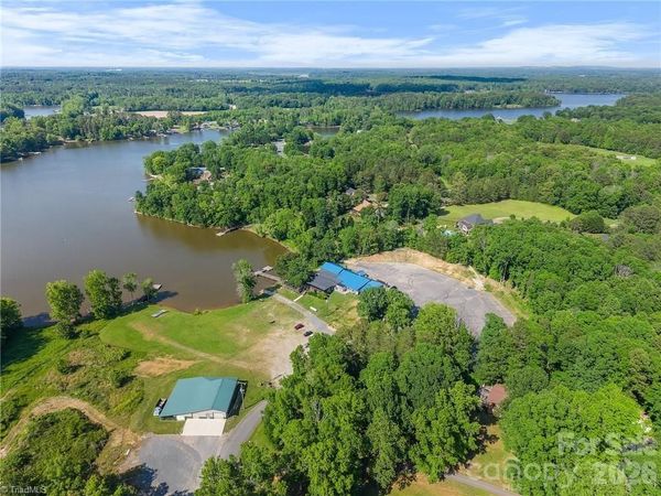 257 Boat Club Lane , Salisbury, NC 28146