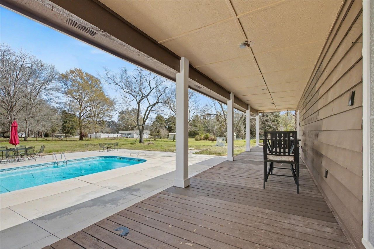 4699 Shady Rest Road , Havana, FL 32333 Photo