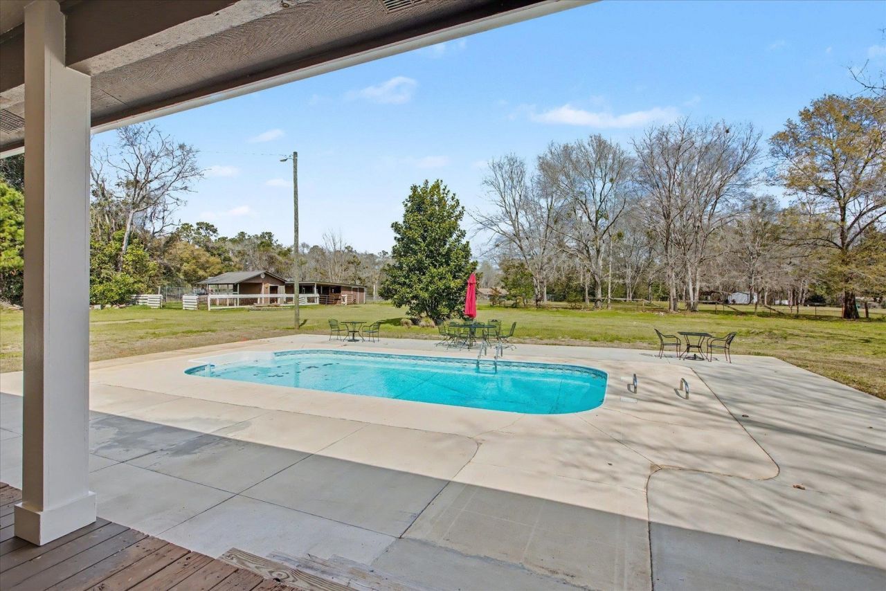 4699 Shady Rest Road , Havana, FL 32333 Photo