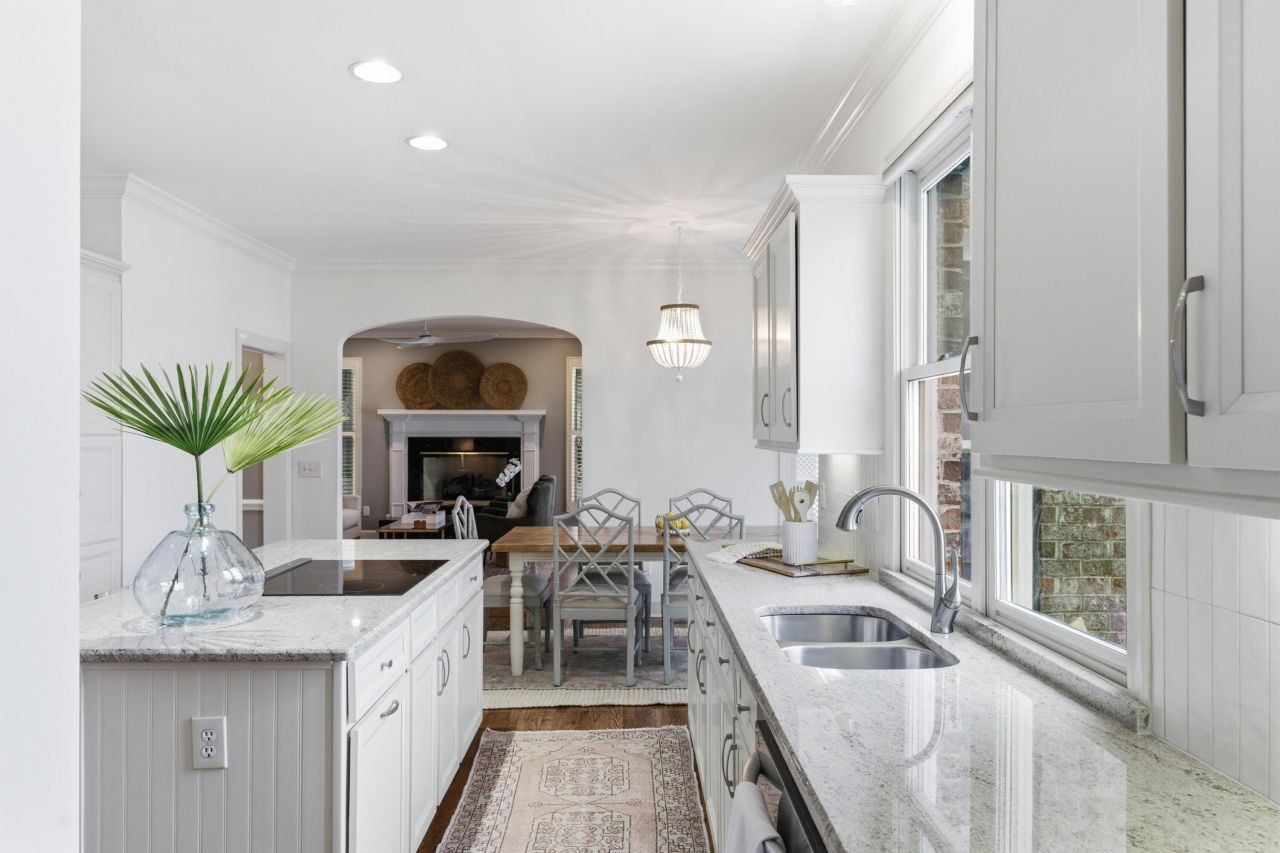 1313 Overcreek Court Photo 17