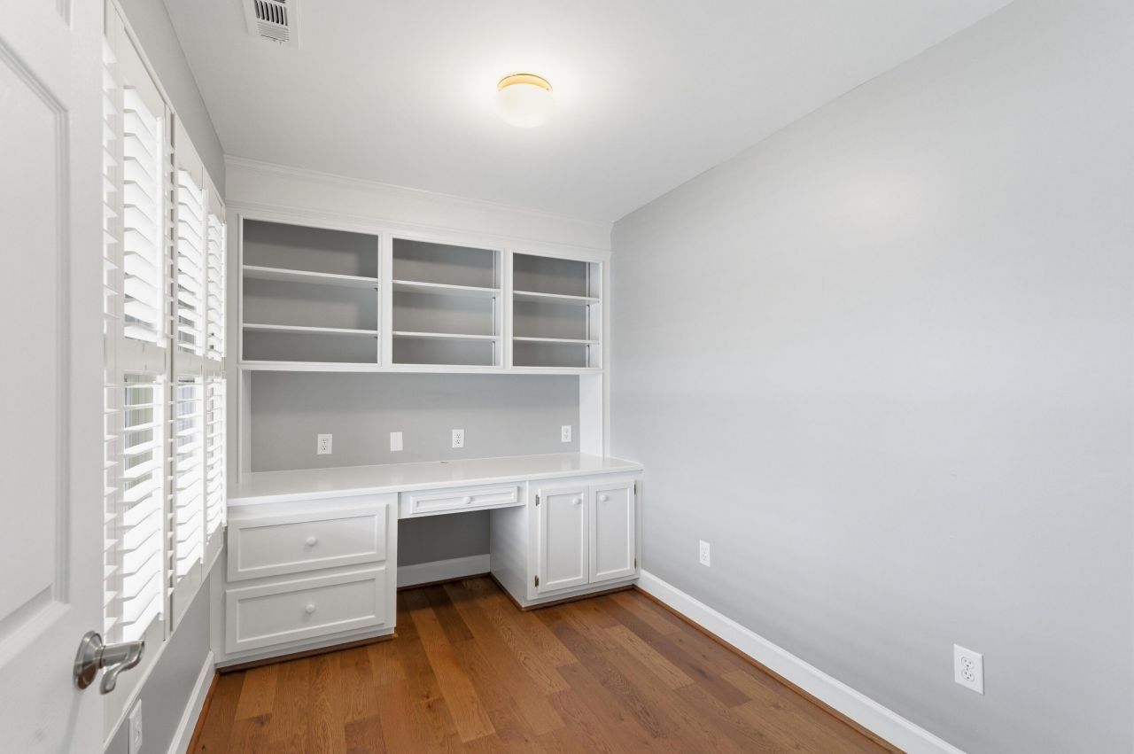 1313 Overcreek Court Photo 48