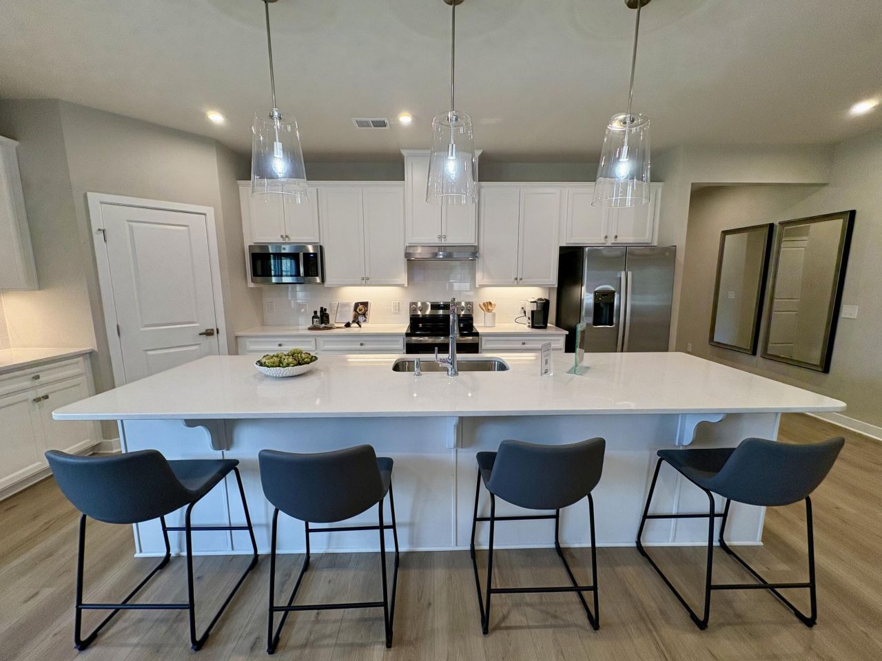 104 Cainwalker Drive Photo 8