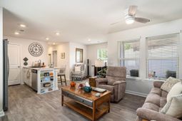 488 Samara Dr. photo 4