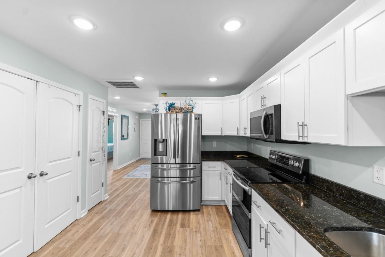 6665 East Sweetbriar Trail Photo 4