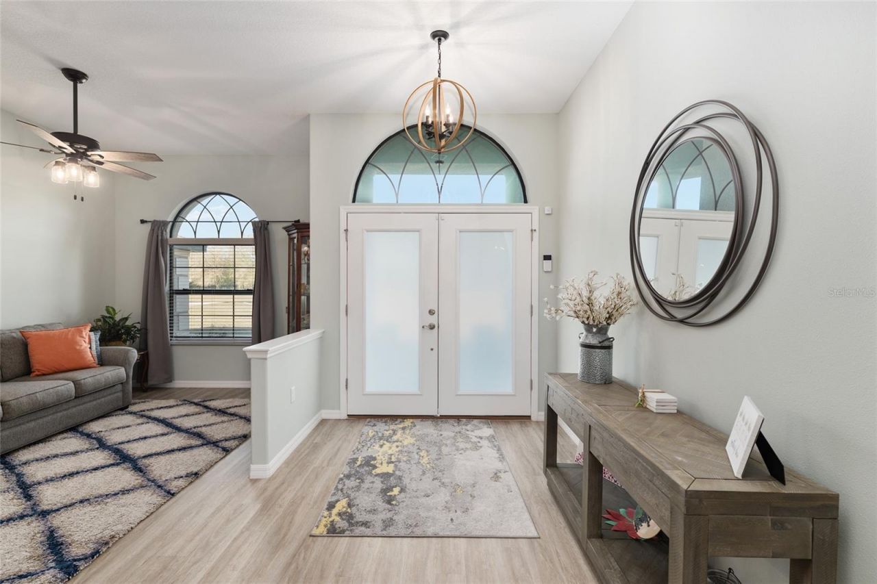 7015 NE 61st Avenue Road , Silver Springs, FL 34488 Photo