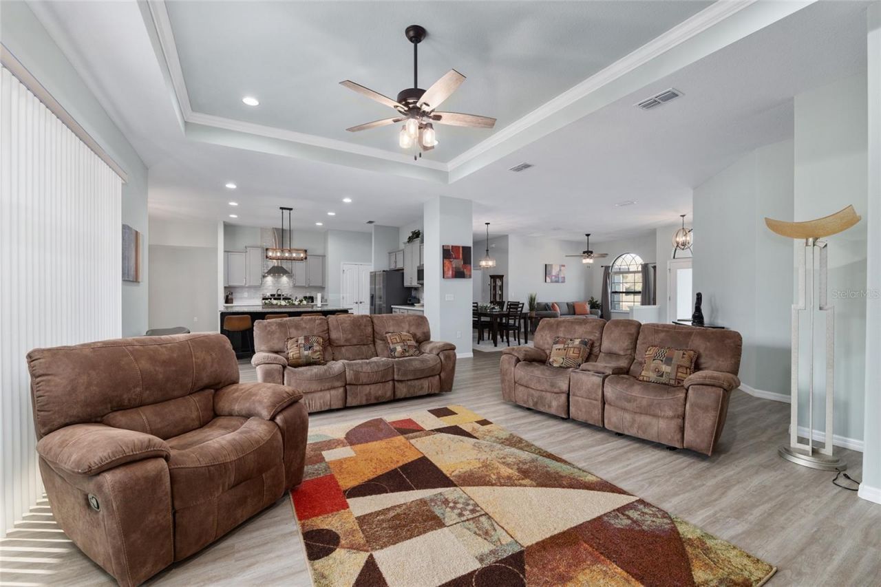 7015 NE 61st Avenue Road , Silver Springs, FL 34488 Photo