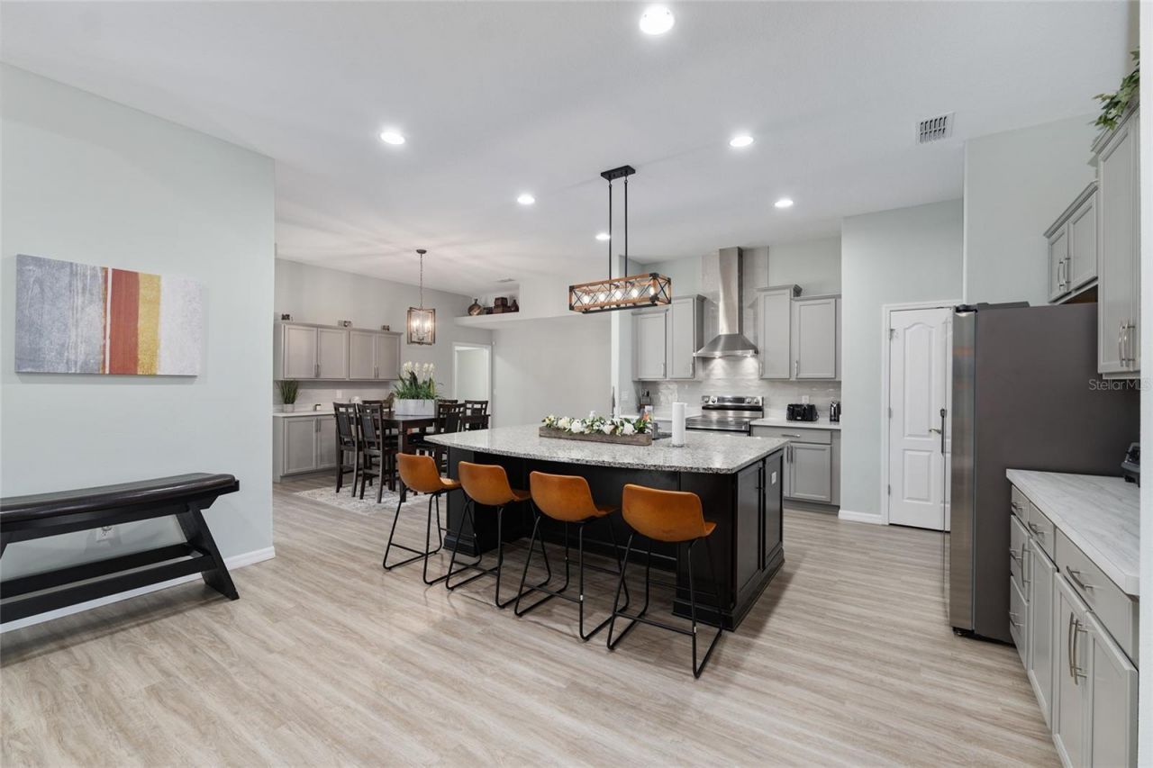 7015 NE 61st Avenue Road , Silver Springs, FL 34488 Photo