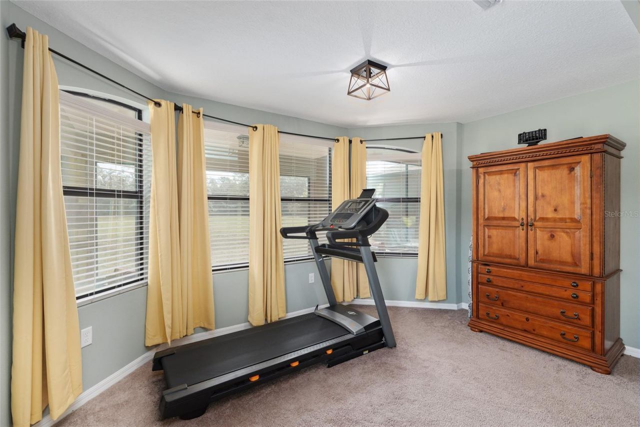 7015 NE 61st Avenue Road , Silver Springs, FL 34488 Photo