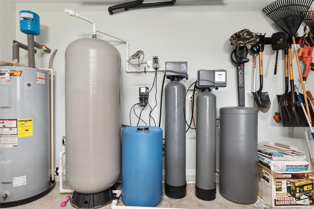 7015 NE 61st Avenue Road , Silver Springs, FL 34488 Photo