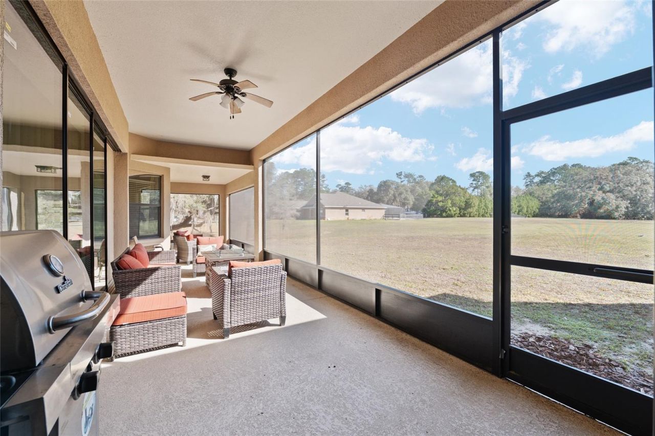 7015 NE 61st Avenue Road , Silver Springs, FL 34488 Photo