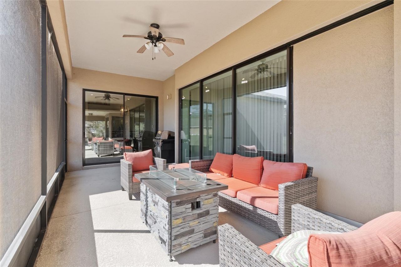 7015 NE 61st Avenue Road , Silver Springs, FL 34488 Photo