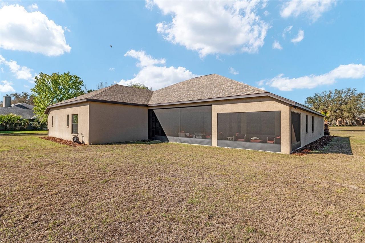 7015 NE 61st Avenue Road , Silver Springs, FL 34488 Photo