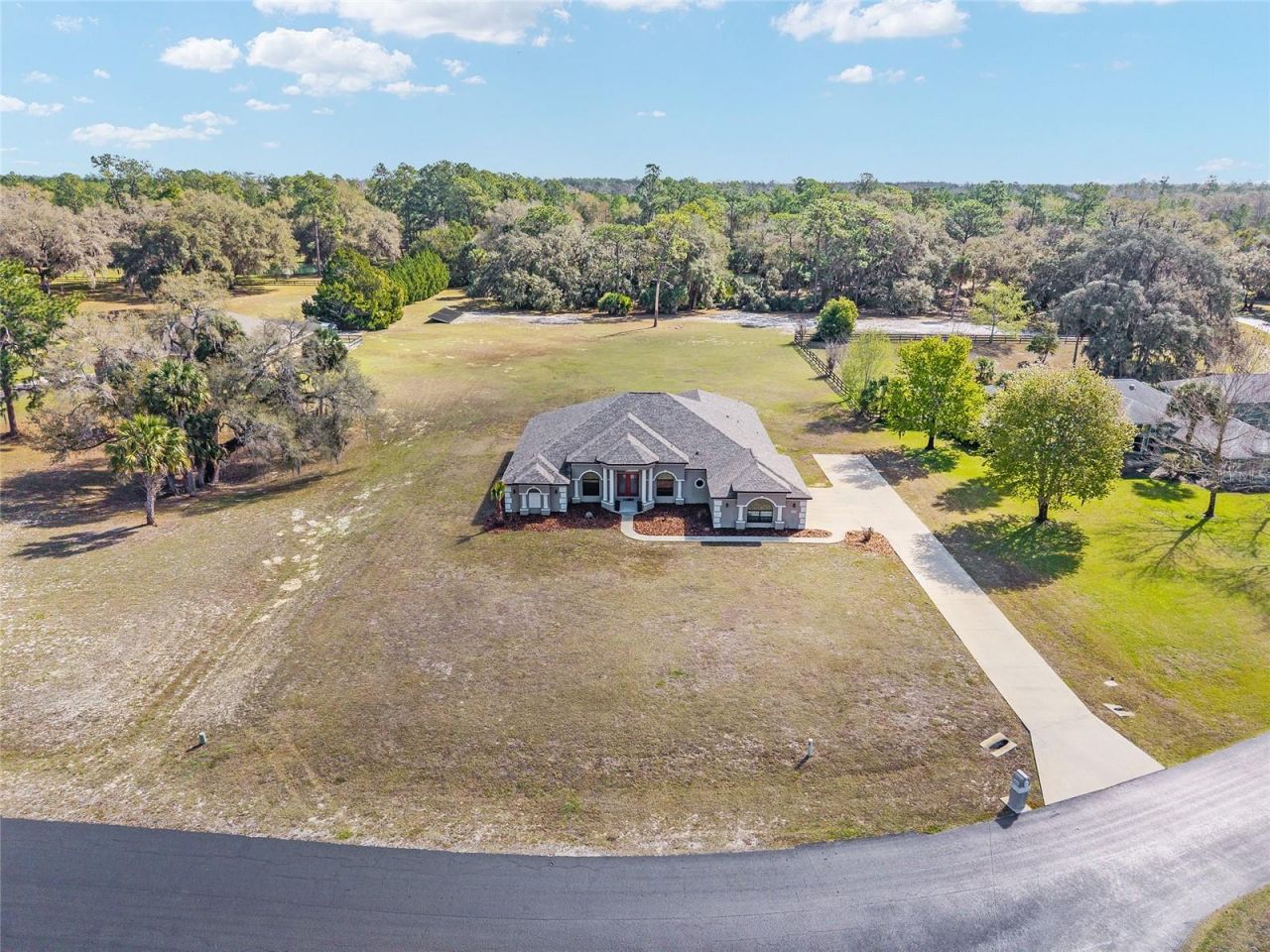 7015 NE 61st Avenue Road , Silver Springs, FL 34488 Photo