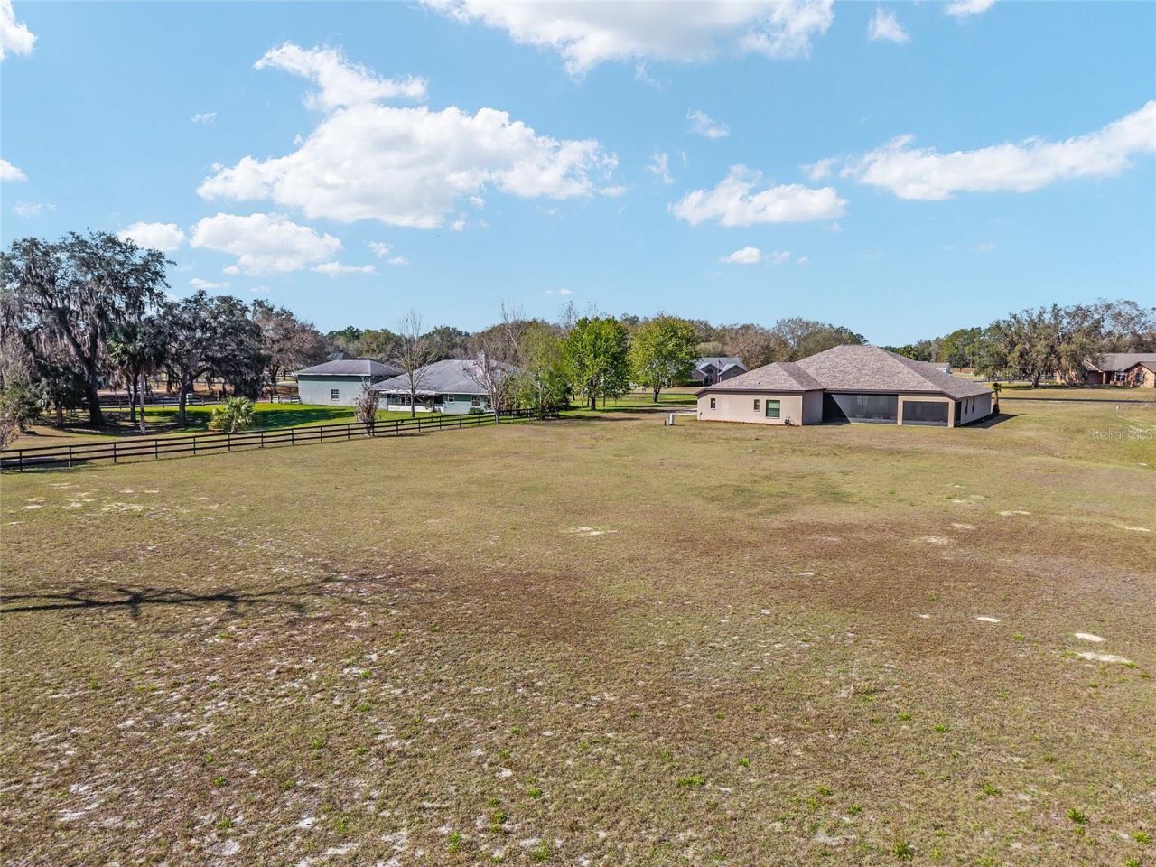 7015 NE 61st Avenue Road , Silver Springs, FL 34488 Photo