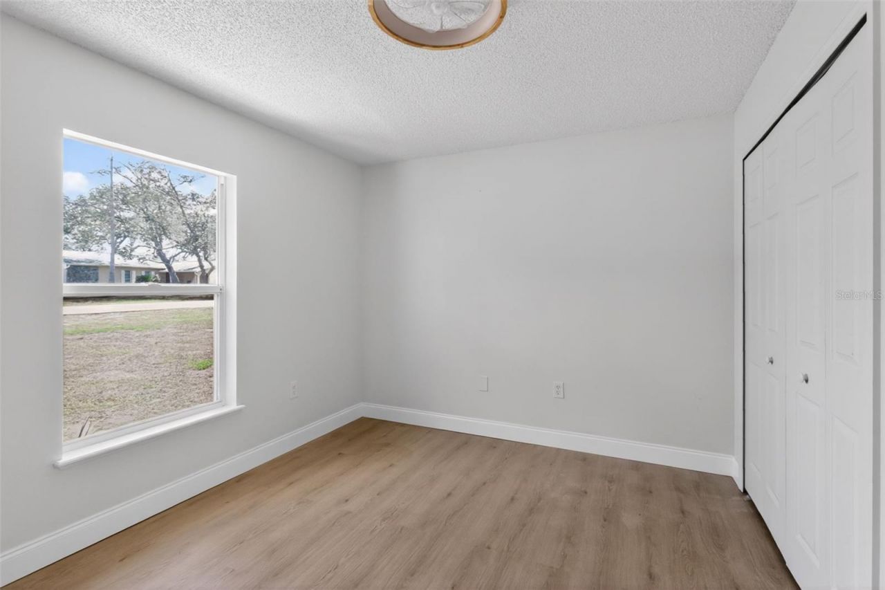 307 Plumtree Avenue , Spring Hill, FL 34606 Photo