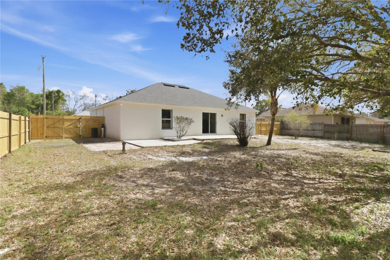 307 Plumtree Avenue , Spring Hill, FL 34606 Photo