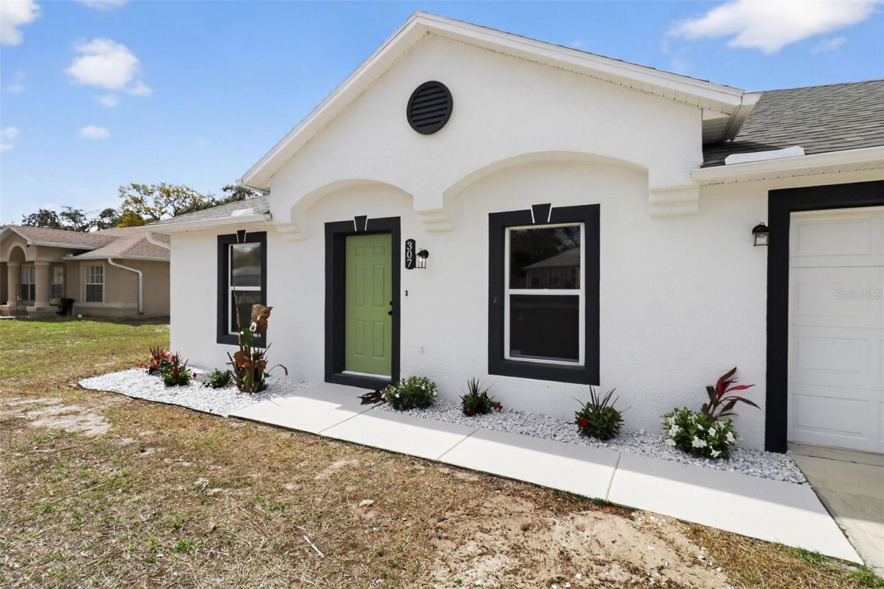 307 Plumtree Avenue , Spring Hill, FL 34606 Photo
