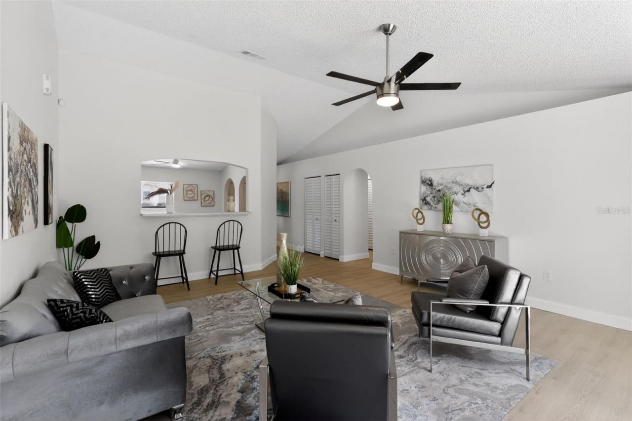 307 Plumtree Avenue , Spring Hill, FL 34606 Photo