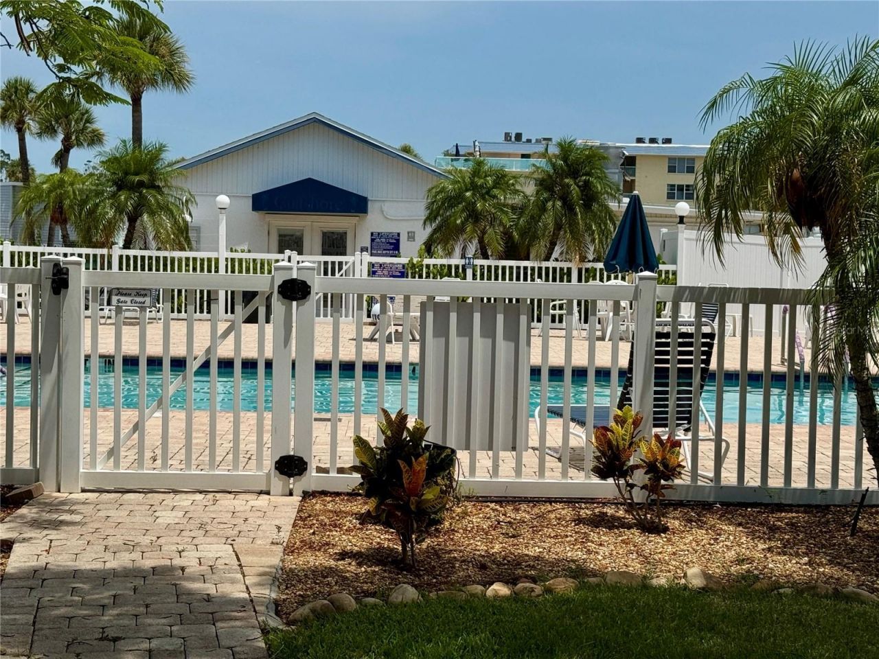 3710 Gulf Of Mexico Drive, Unit F2, Longboat Key, FL 34228 Photo
