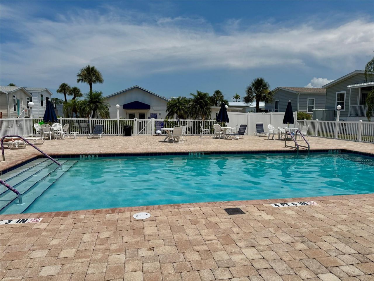 3710 Gulf Of Mexico Drive, Unit F2, Longboat Key, FL 34228 Photo