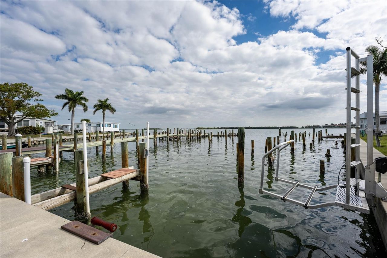 3710 Gulf Of Mexico Drive , Unit F2, Longboat Key, FL 34228 Photo