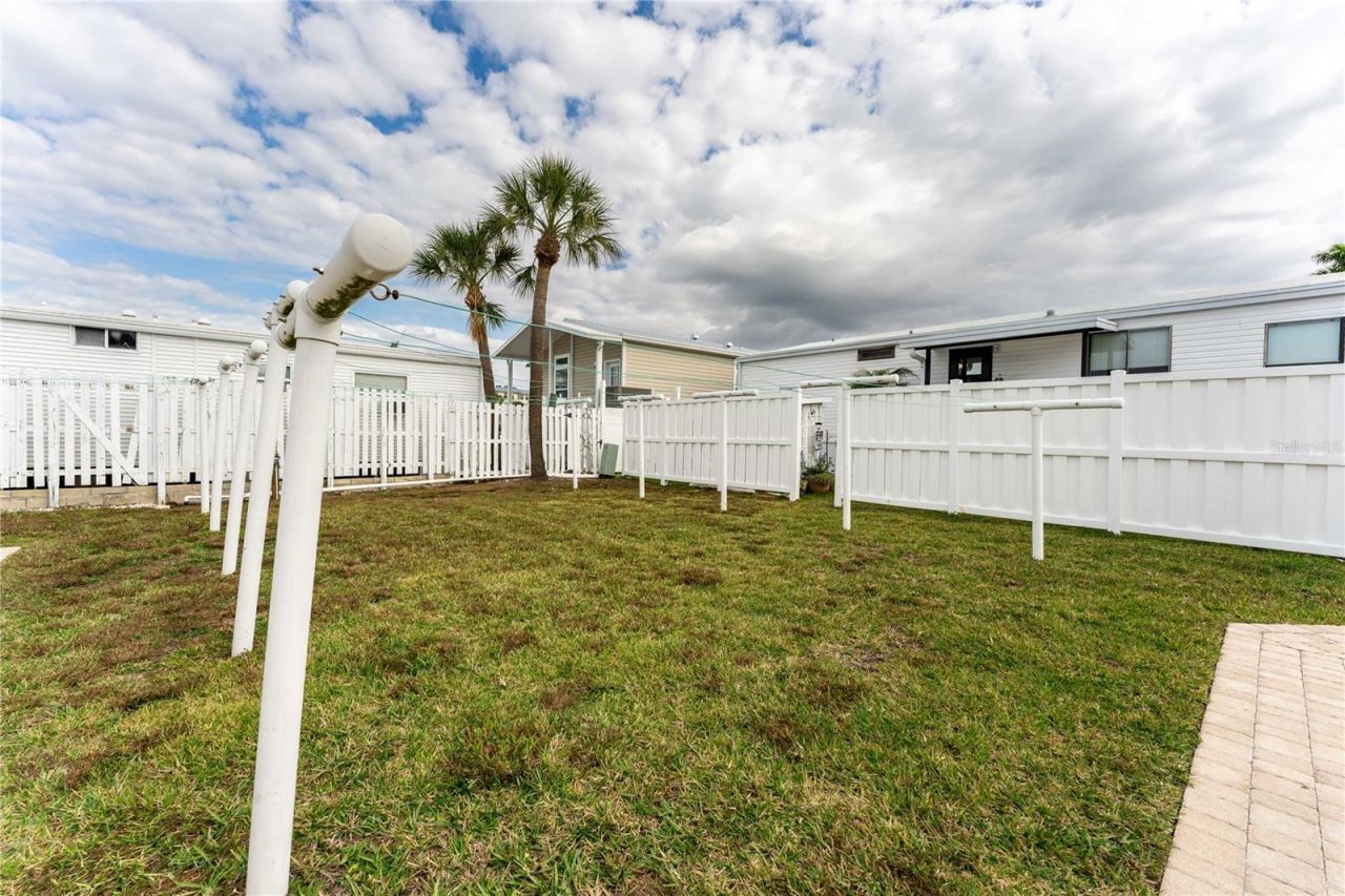 3710 Gulf Of Mexico Drive, Unit F2, Longboat Key, FL 34228 Photo