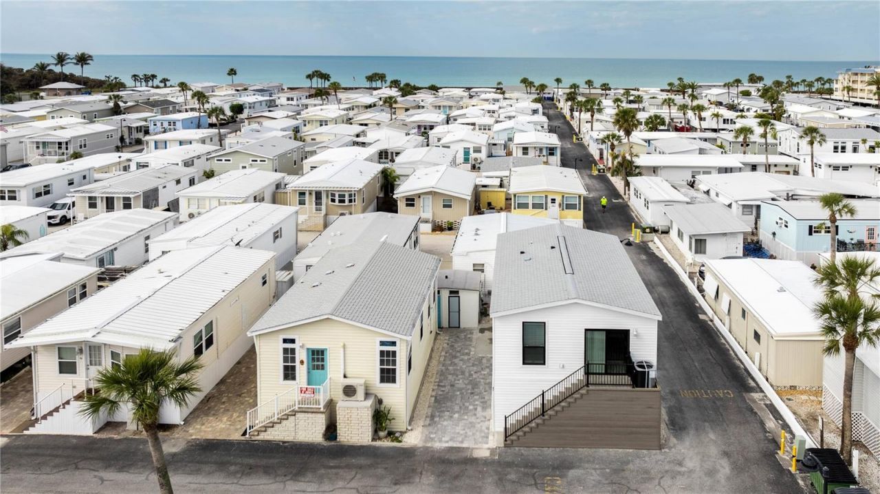 3710 Gulf Of Mexico Drive, Unit F2, Longboat Key, FL 34228 Photo