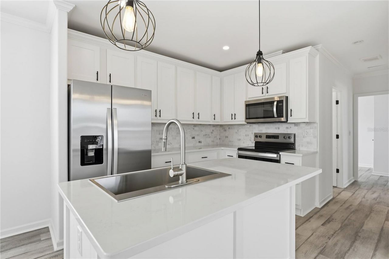 3710 Gulf Of Mexico Drive, Unit F2, Longboat Key, FL 34228 Photo
