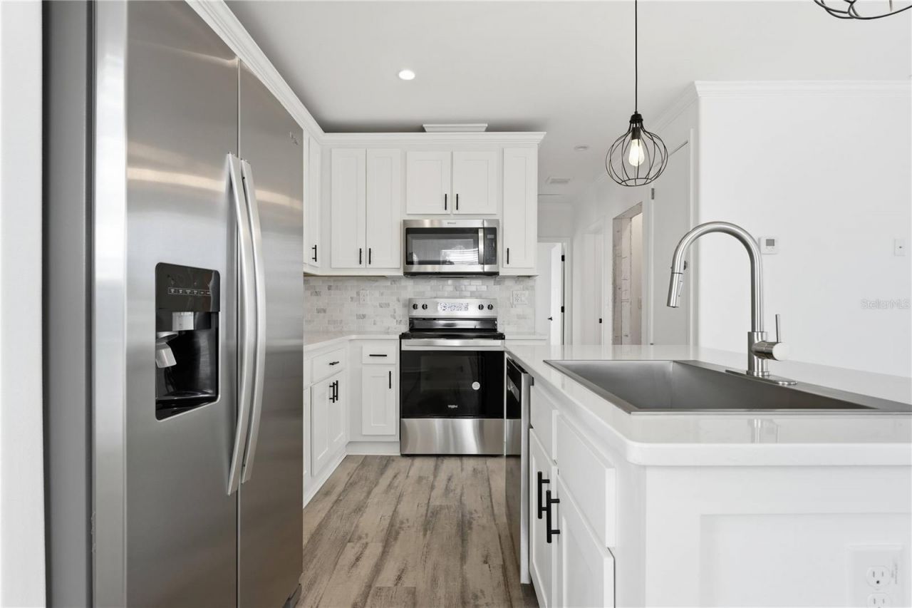 3710 Gulf Of Mexico Drive, Unit F2, Longboat Key, FL 34228 Photo