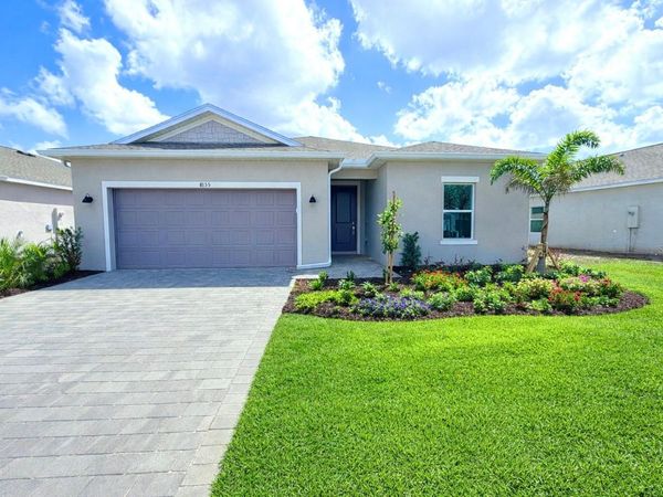 8135 SAINT KITTS CIRCLE , ENGLEWOOD, FL 34224