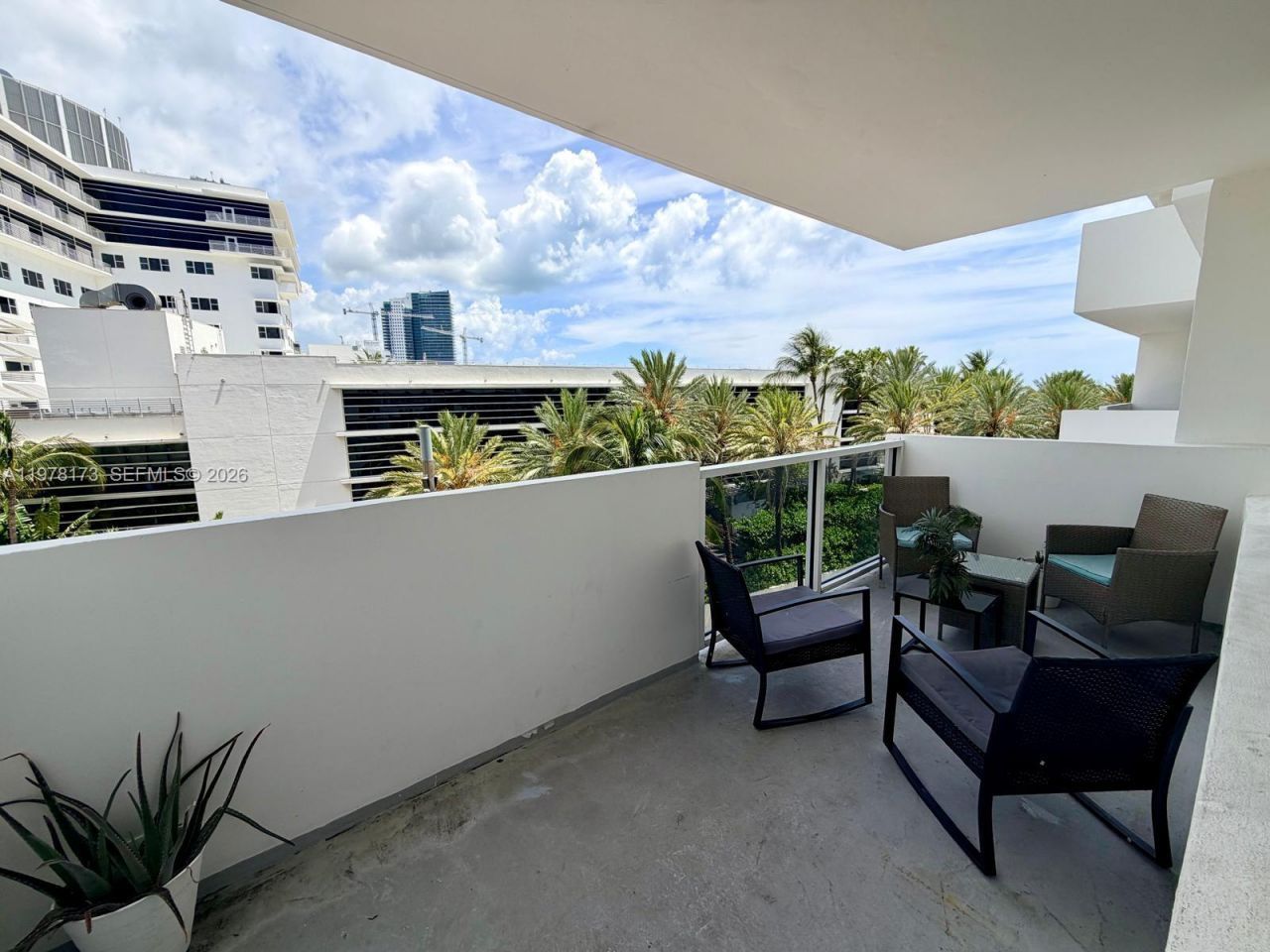 100 Lincoln Rd, Unit 441, Miami Beach, FL 33139 Photo