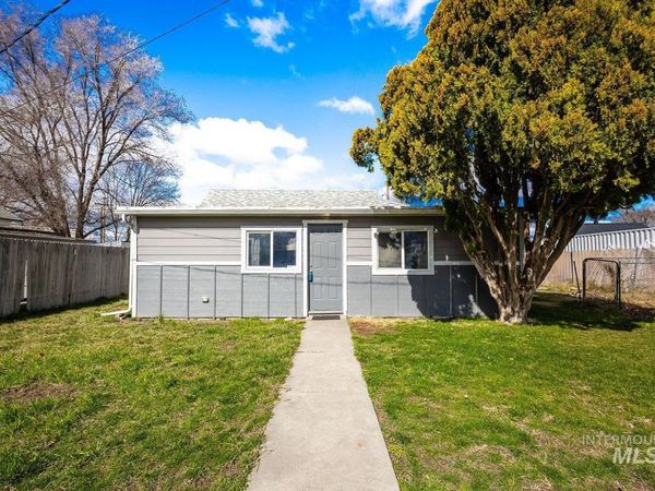 420 S 1st Ave, Caldwell, ID 83605