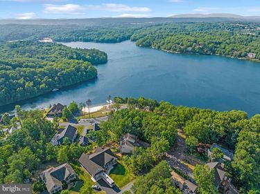 514 SLEIGH DRIVE, CROSS JUNCTION, VA 22625