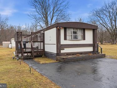 274 HICKORY DRIVE, DOYLESTOWN, PA 18901