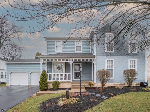 8010 Amberly Circle NW, North Canton, OH 44720