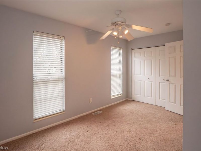 8010 Amberly Circle NW, North Canton, OH 44720 Photo 22