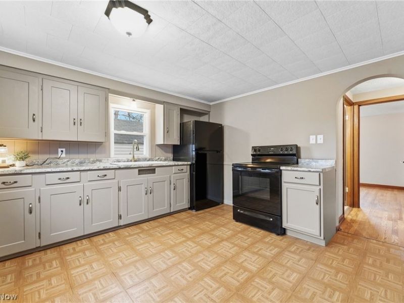 959 9th Street NE, Massillon, OH 44646 Photo 10