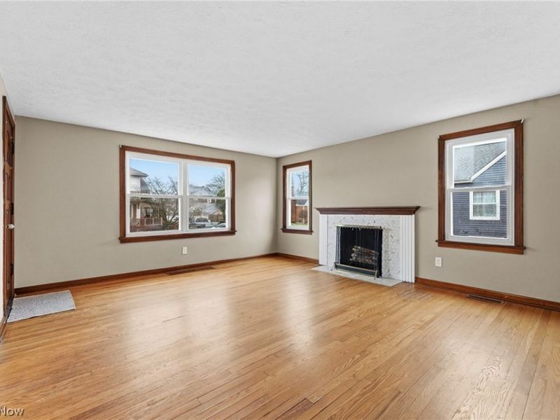 959 9th Street NE, Massillon, OH 44646 Photo 6