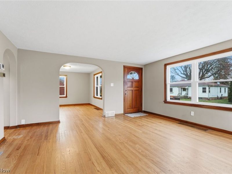 959 9th Street NE, Massillon, OH 44646 Photo 7