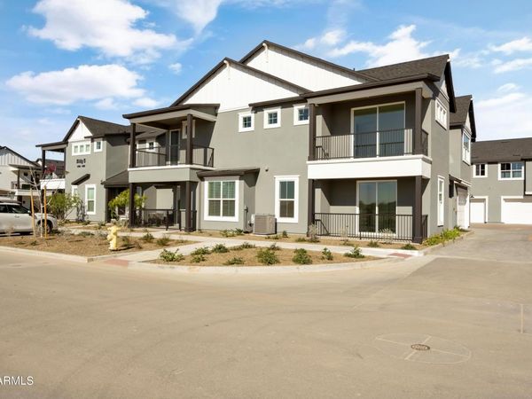 11300 N CASA DEGA Drive, Unit 1068, Surprise, AZ 85388