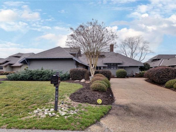 105 Roger Smith , Williamsburg, VA 23185