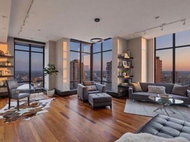 201 S 11th Street , Unit 2100, Minneapolis, MN 55403