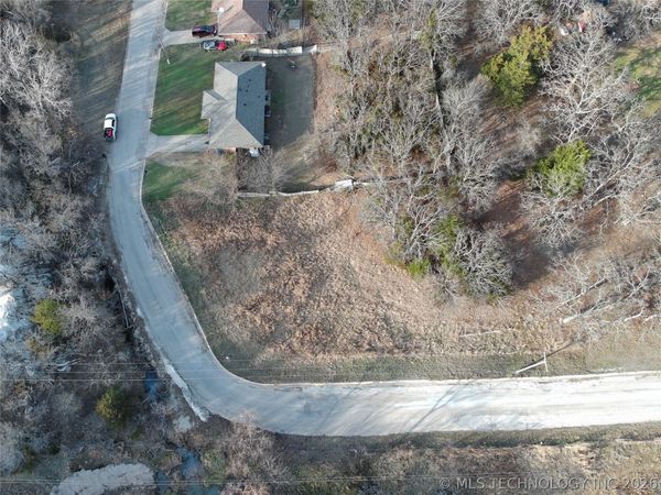 2288 County Road , Pawnee, OK 74058