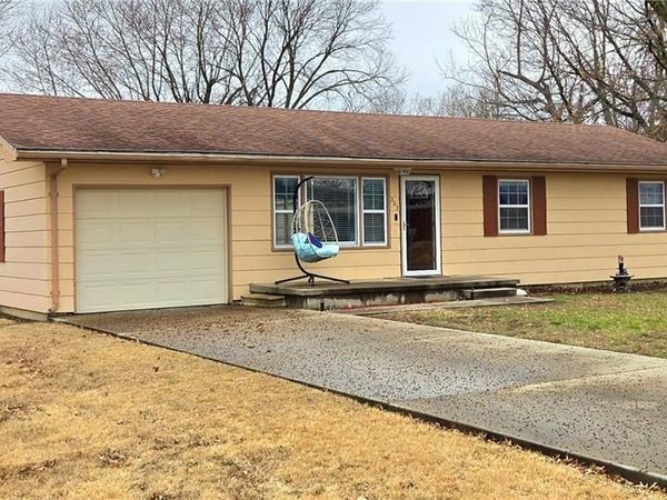 303 Clay Street, Uniontown, KS 66779