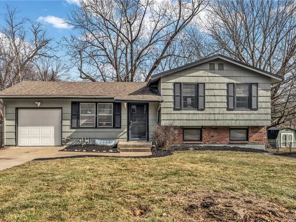 7313 N Avalon Street, Kansas City, MO 64152