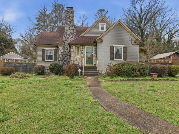 3310 Navajo Drive, Chattanooga, TN 37411