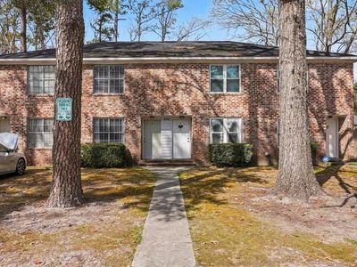 406 Crestview Drive, Unit B, Summerville, SC 29485