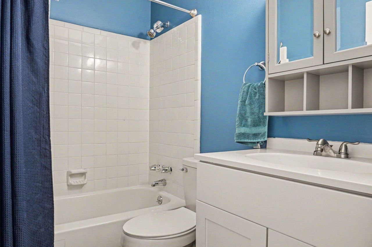 406 Crestview Drive Photo 16