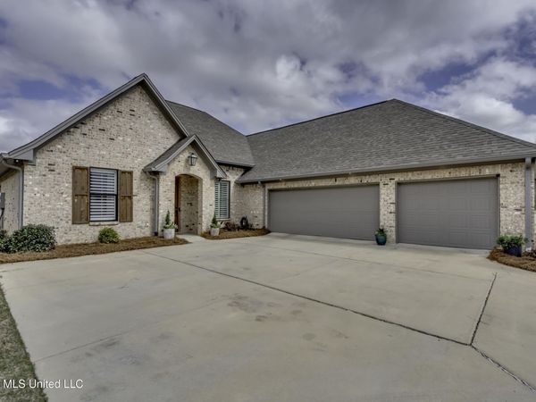 415 Pilot Circle, Brandon, MS 39047